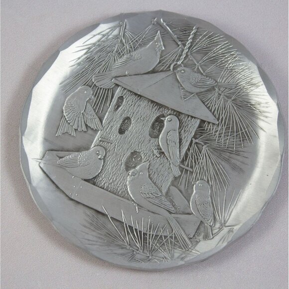 Wendell August Forge 1990's Pewter Plate Coaster Birds at Feeder Cardinals 4" - Picture 1 of 3